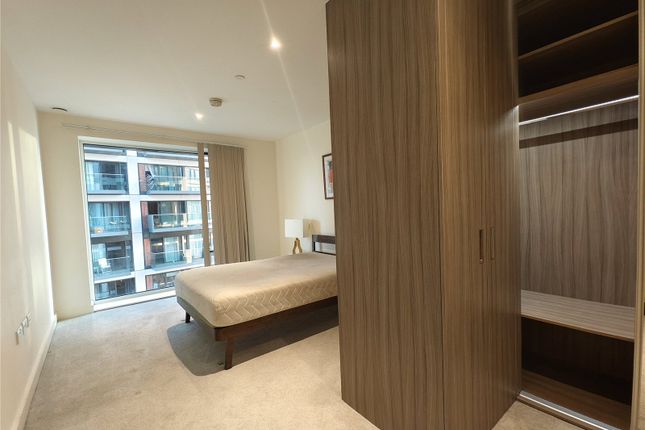 Flat 1102 Deveraux House,, Deveraux House, LONDON photo 5