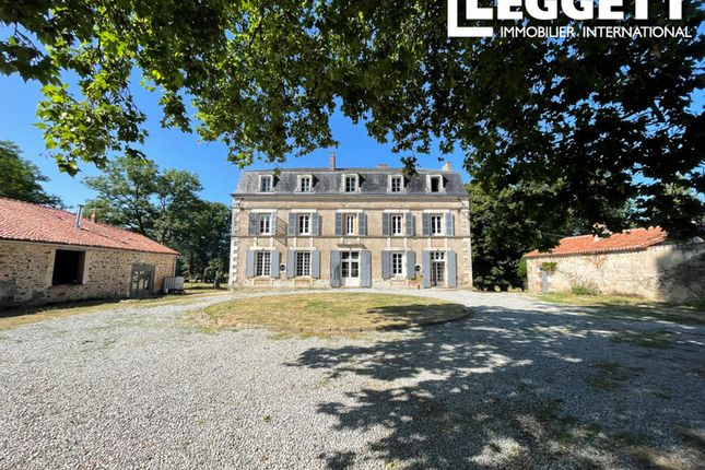 Thumbnail Villa for sale in Abzac, Charente, Nouvelle-Aquitaine
