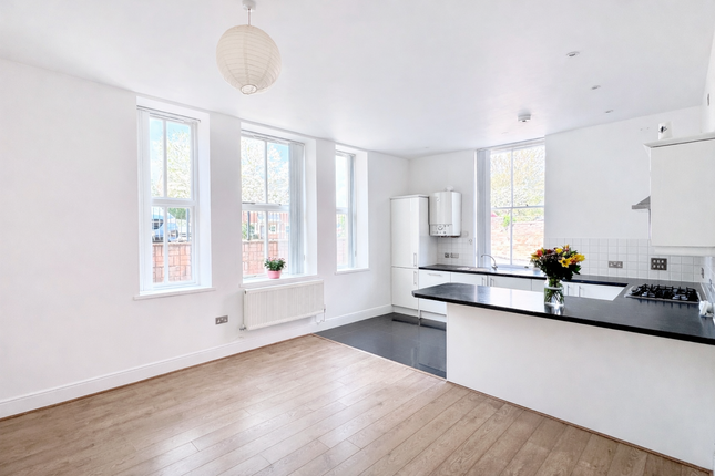 Queens Park House,Apartment 2, Queens Road, Oswestry photo 3