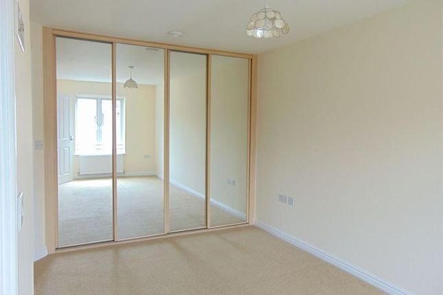 38, Regis Park Road, Berkshire photo 5