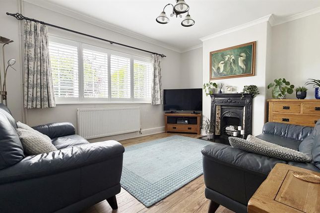 4, Wittonwood Road, Frinton-On-Sea photo 3