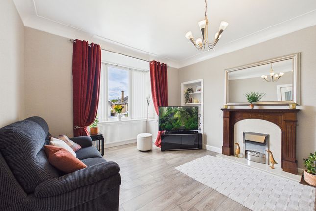 7, Border Avenue, Saltcoats photo 2