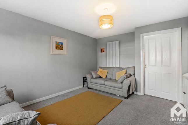 SHARED OWNERSHIP 1, Geston Place, Tewkesbury photo 3