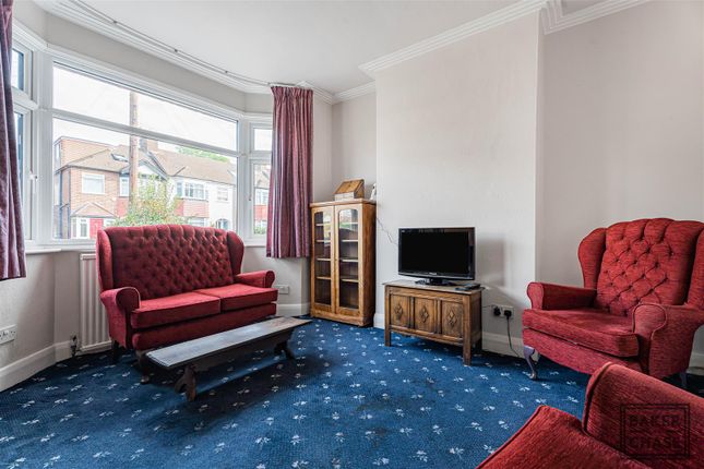 25, Weardale Gardens, Enfield photo 4