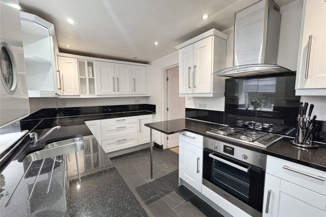 6, Rochdale Road, Bury photo 2