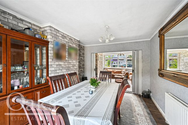 82, Alderton Road, Surrey photo 4