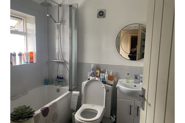 End terrace house for sale in Broxtowe Lane, Nottingham
