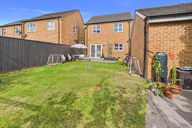 41 Hamilton Close, Warrington photo 4
