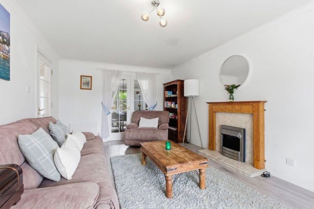 8, Emma's Way, Bonnybridge photo 3