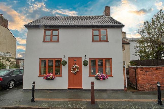 Cottage for sale in Main Street, Higham-On-The-Hill, Nuneaton