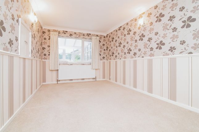 71, Kings Norton photo 5