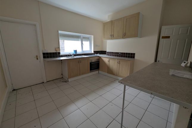 5, Charles Street, Darlington photo 3