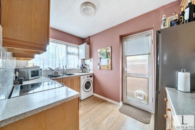 7, Ashbury Drive, Ickenham photo 3