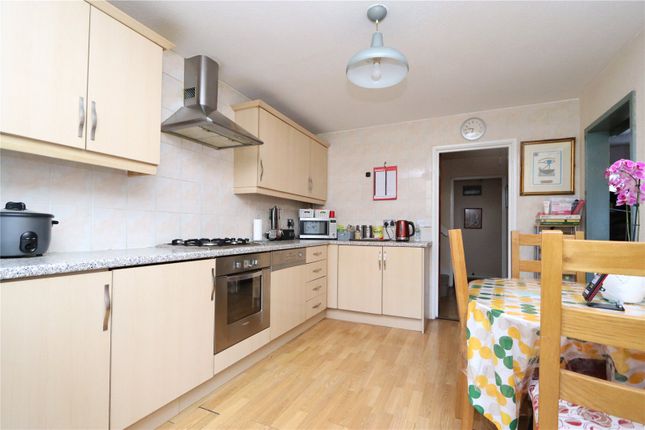 43, Bridgeford Court, Oldbrook photo 3
