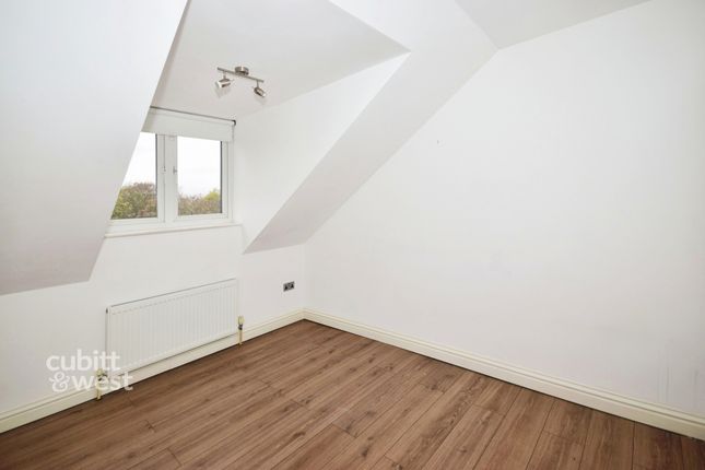 26, Kingsmount Court, 12a, Lewis Road, Sutton photo 4