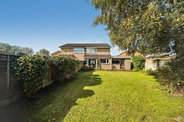 10 Stanton Close, Wigan photo 4