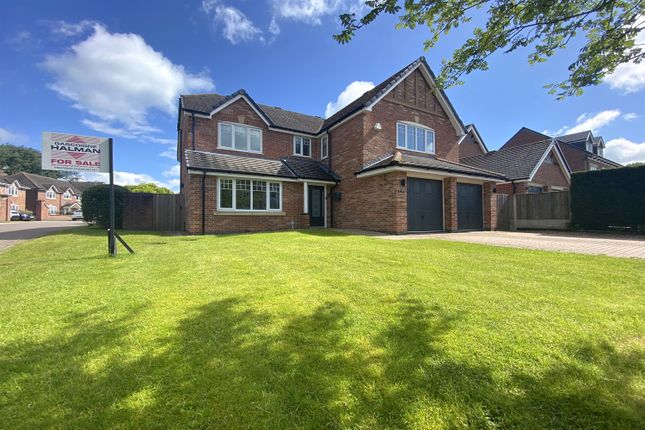 Thumbnail Detached house for sale in Redshank Drive, Macclesfield