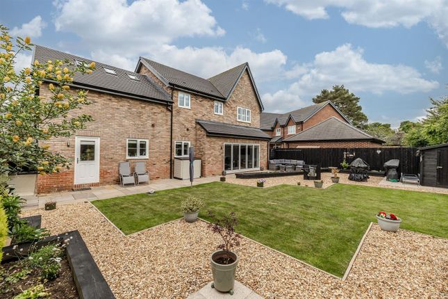 7, Dalton Close, Ponteland photo 2