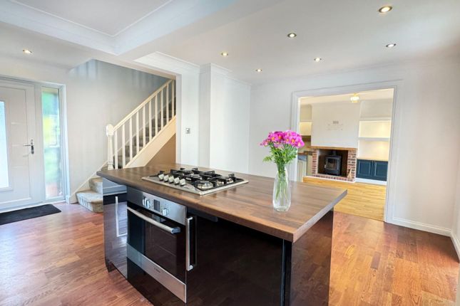 1 Chalkdown, Stevenage photo 2
