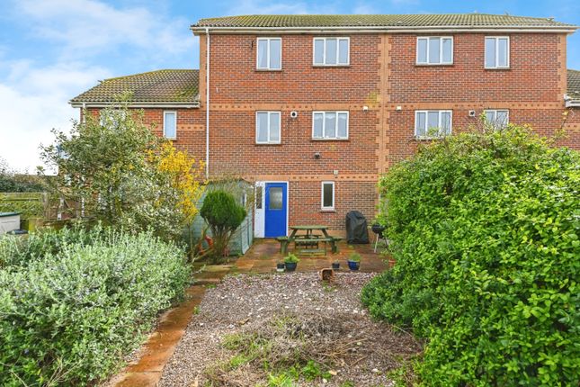 Town house for sale in Hastings Avenue, Clacton-On-Sea, Essex