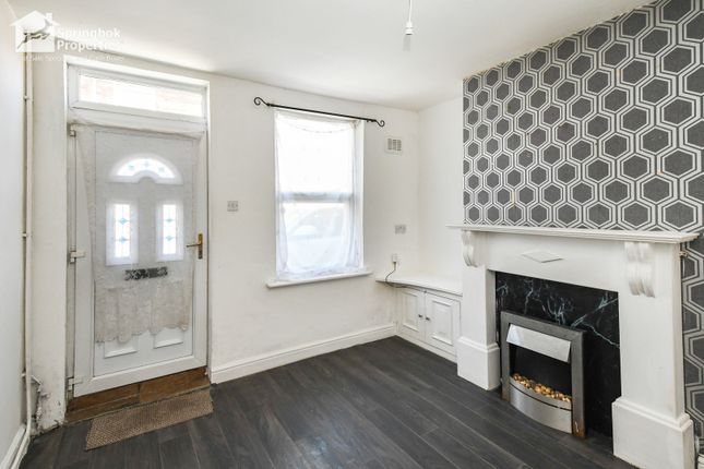 14, Carlton street, Lincoln photo 2