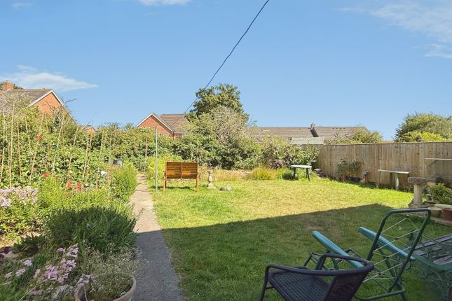 12, Hazel Grove, Trowbridge photo 2