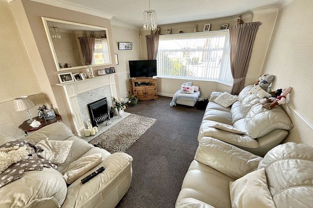 8, Fordwell Road, Stockton-on-Tees photo 2