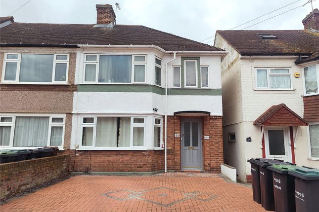 Thumbnail Flat to rent in Central Avenue, Gravesend, Kent