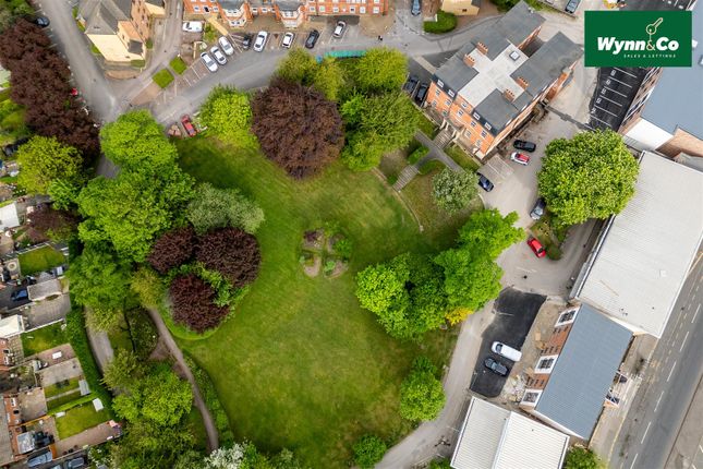 7 Atelier, Woodlands Village, Wakefield photo 4