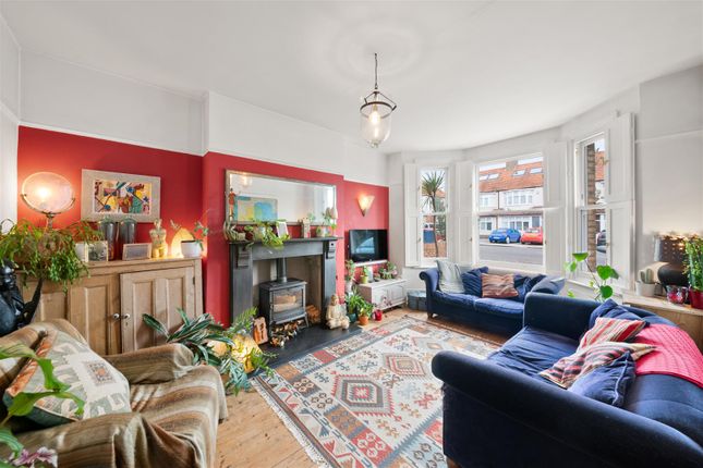 153, Waldegrave Road, Teddington photo 2
