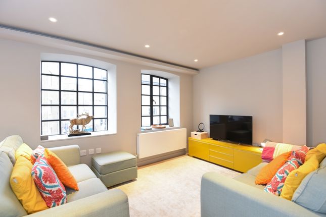 Flat 6, 8, Effie Road, London photo 2