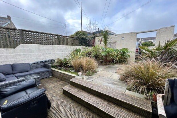 Terraced house to rent in St. Johns Road, Newquay