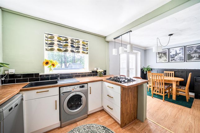 19, Glasfryn Close, Swansea photo 4