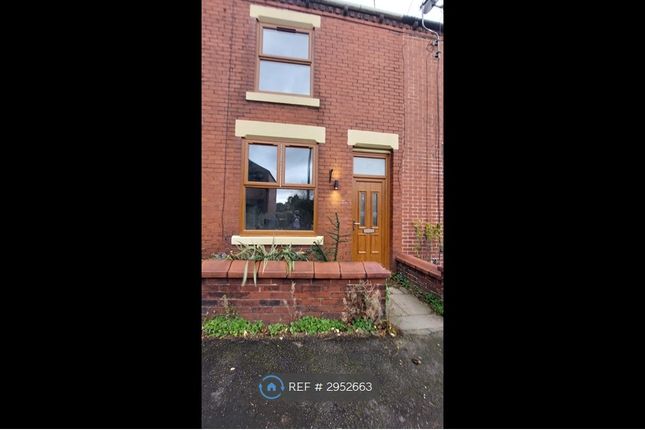 Livingstone Street, Lees, Oldham photo 2