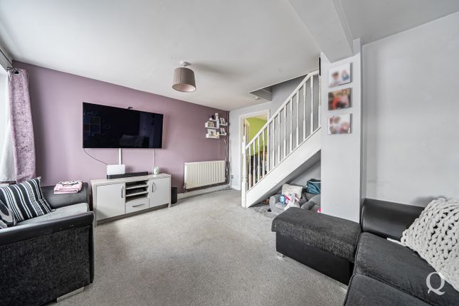 30, Sunnybank, Sittingbourne photo 2
