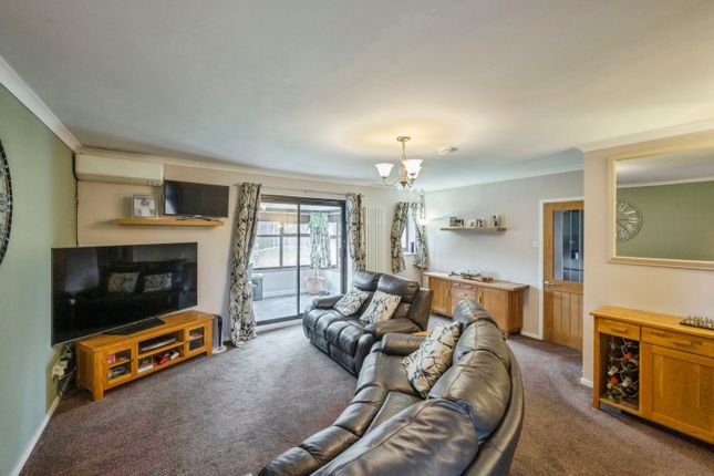 2, Cromwell Court, Doncaster photo 2