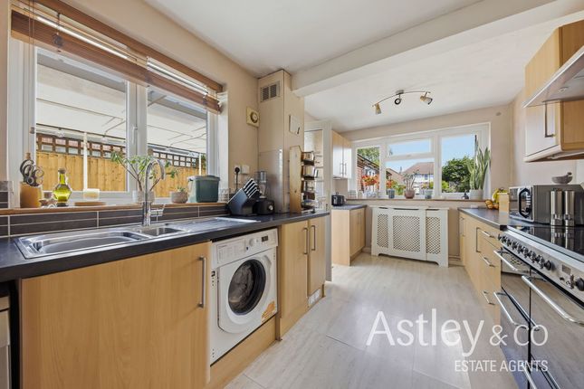 24, Overbury Road, Norwich photo 4