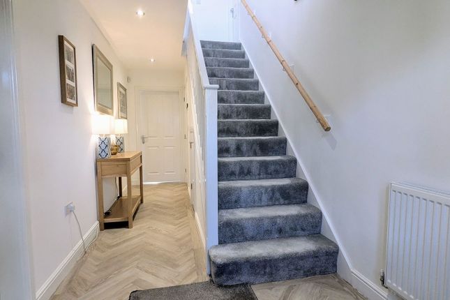 23 Slater Crescent, Upholland photo 4