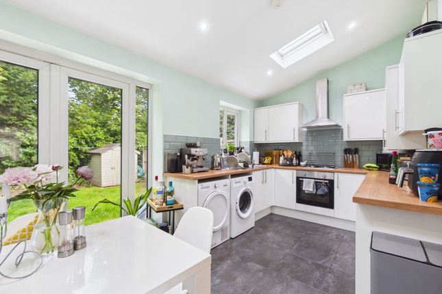 4 Lynscott Place, Liverpool photo 3