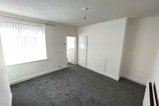 Flat to rent in Brooklands Terrace, New York, North Shields