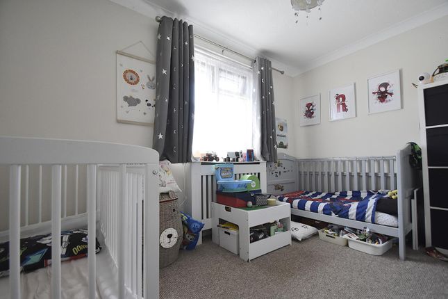 2, James Mews, Cemetery Road, Sandown photo 5