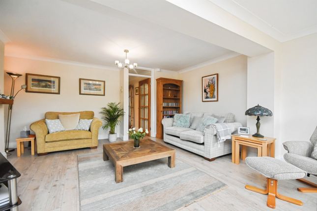 12, Doublet Mews, Billericay photo 4