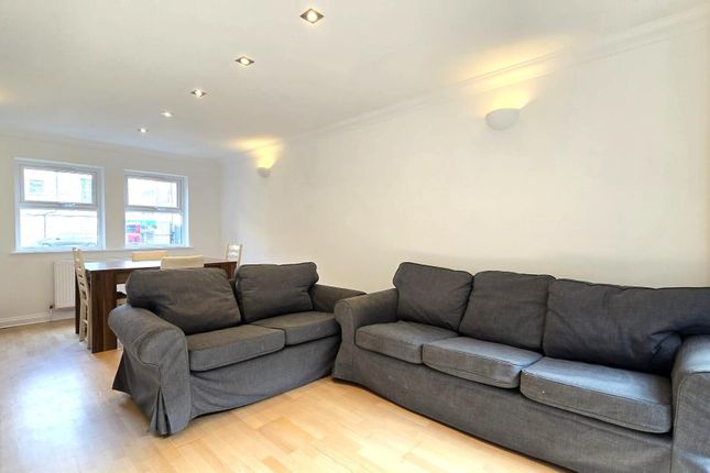 6, Pegasus Close, London photo 4