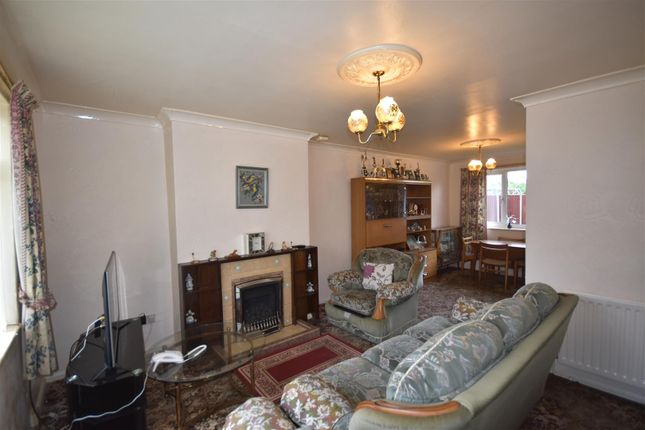 St. Lawrence Avenue, Goole photo 2