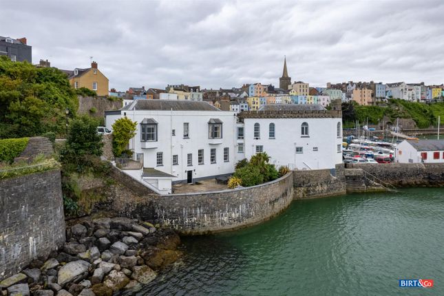 Thumbnail Flat for sale in Castle Square, Tenby