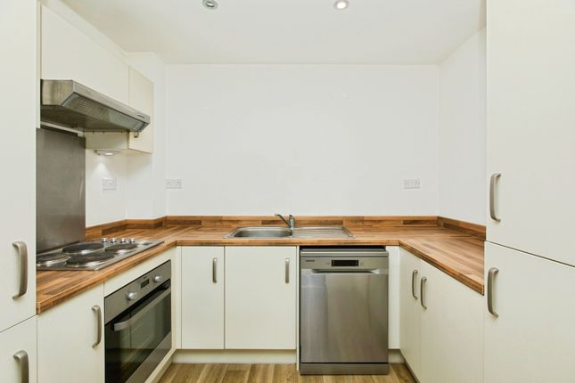 Apartment 3, Cathedral View,, Full Street, Derbyshire photo 4