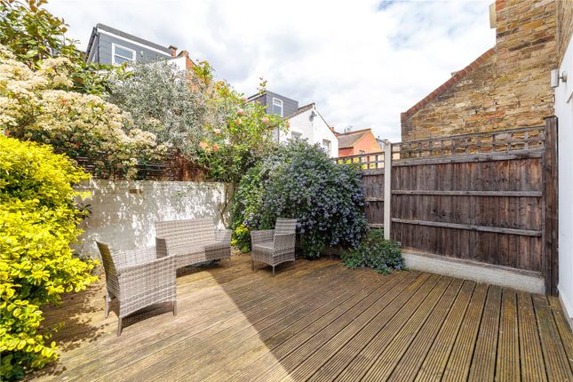 Flat for sale in Allestree Road, London