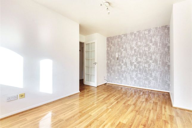 Studio for sale in Leigh Hunt Drive, Southgate, London