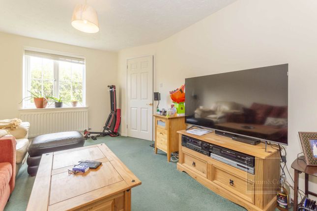 42, Bunyan Close, Norwich photo 4