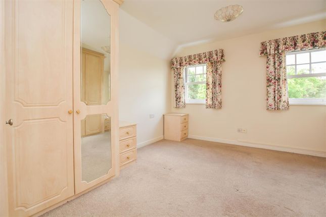 Brentwood Road, Ingrave photo 5